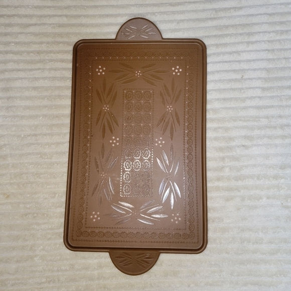 Temp-tations Brown Old World - set of 2 Silicone Baking Boards - Picture 4 of 5